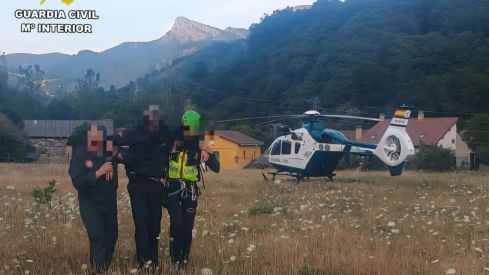 Rescatan a un joven de 21 años con síntomas de deshidratación cerca de Collado Jermoso (León)