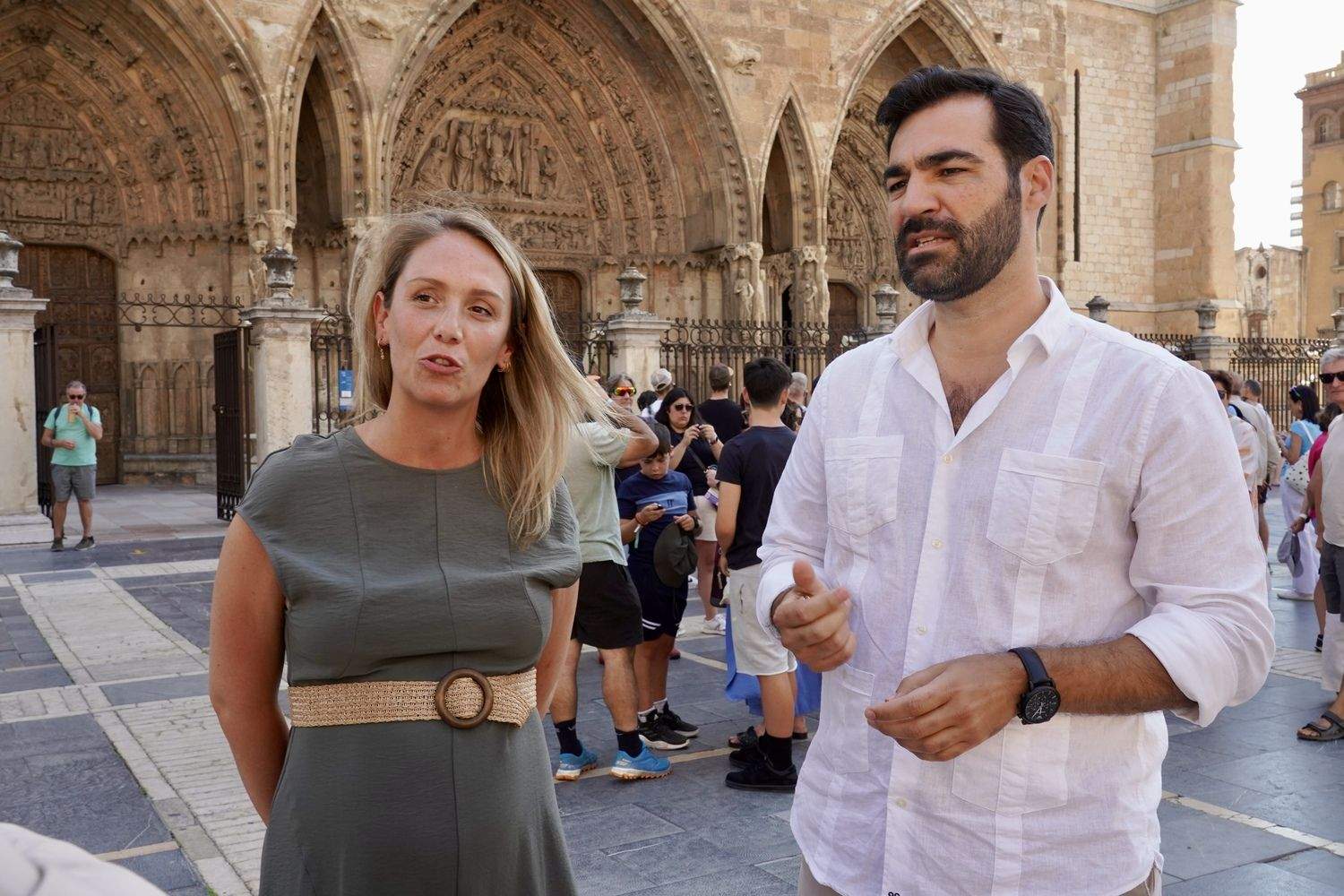 La vicesecretaria nacional de Coordinación Sectorial del PP, Alma Ezcurra,visita León | Campillo / ICAL