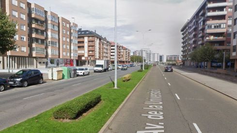 Corte parcial de tráfico en la avenida Universidad de León