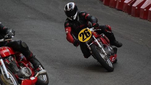 La Bañeza ya ruge al ritmo de las motos | José Martín