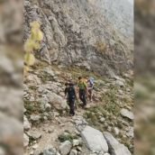 Evacuadas 120 personas del refugio de montaña de Collado Jermoso en Posada de Valdeón (León)