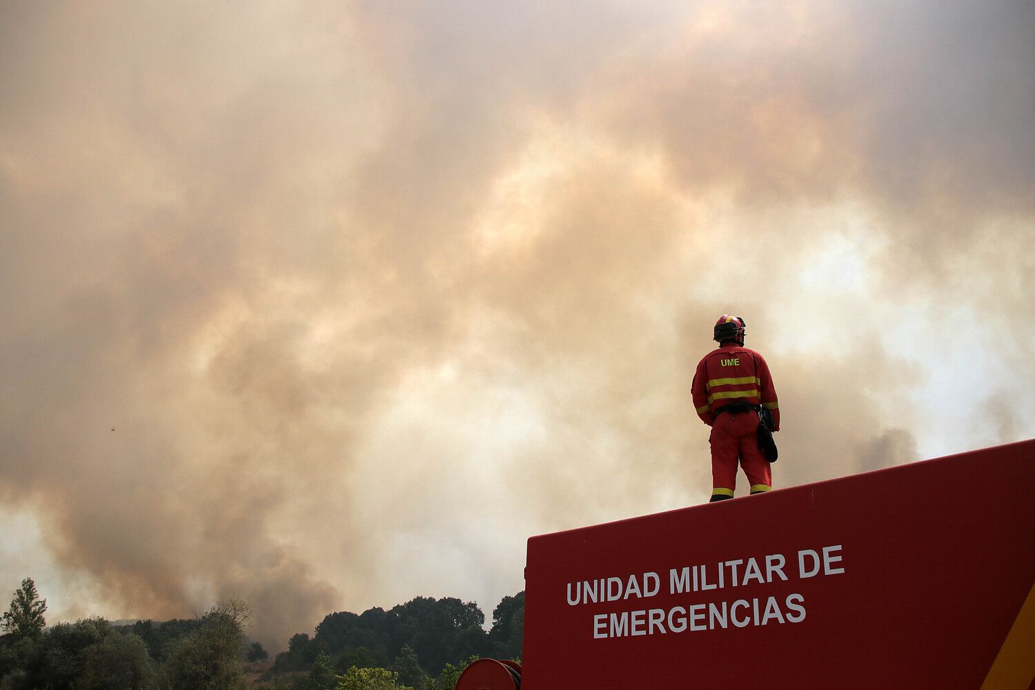Incendio Forestal en la localidad de Canalejas, en Almanza | Peio García / ICAL 