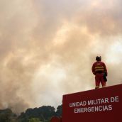 Almanza (León) homenajeará esta Navidad a todos aquellos que ayudaron a luchar contra los incendios | Peio García / ICAL 
