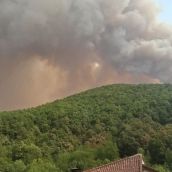 Posada de Valdeón exige más medios ante el incendio de Barniedo "que arrasa el corazón de los Picos de Europa"