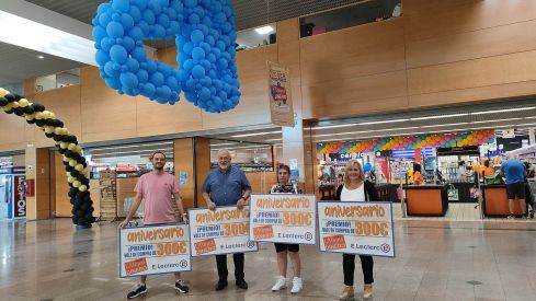 E.Leclerc entrega 1.200 euros en vales a sus clientes para celebrar su 28 aniversario