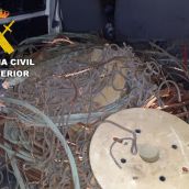 Tres detenidos por robar cobre en una nave del Polígono de Onzonilla (León) Tres detenidos por robar cobre en una nave del Polígono de Onzonilla (León)