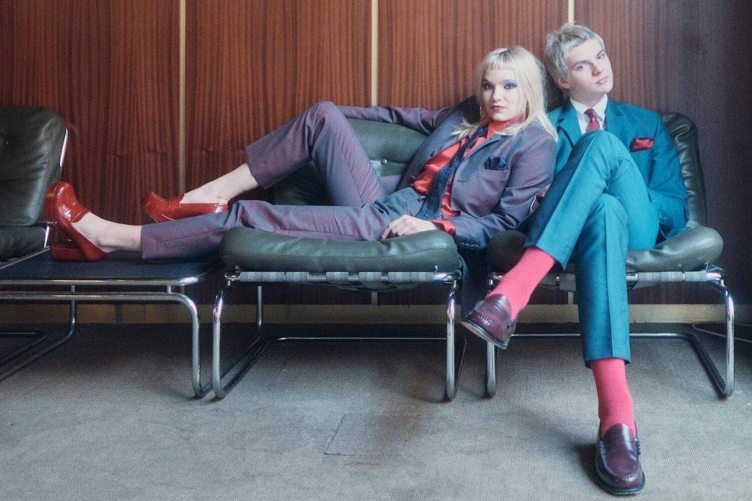 The Molotovs 01 The Molotovs 01