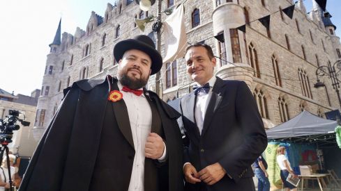 La IV Feria Modernista de León arranca con cifras récord y el cineasta Néstor López como 'Laureado del Modernismo' | Campillo / ICAL