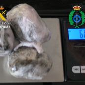 Dos detenidos por intentar introducir droga en la cárcel de Villahierro (León)