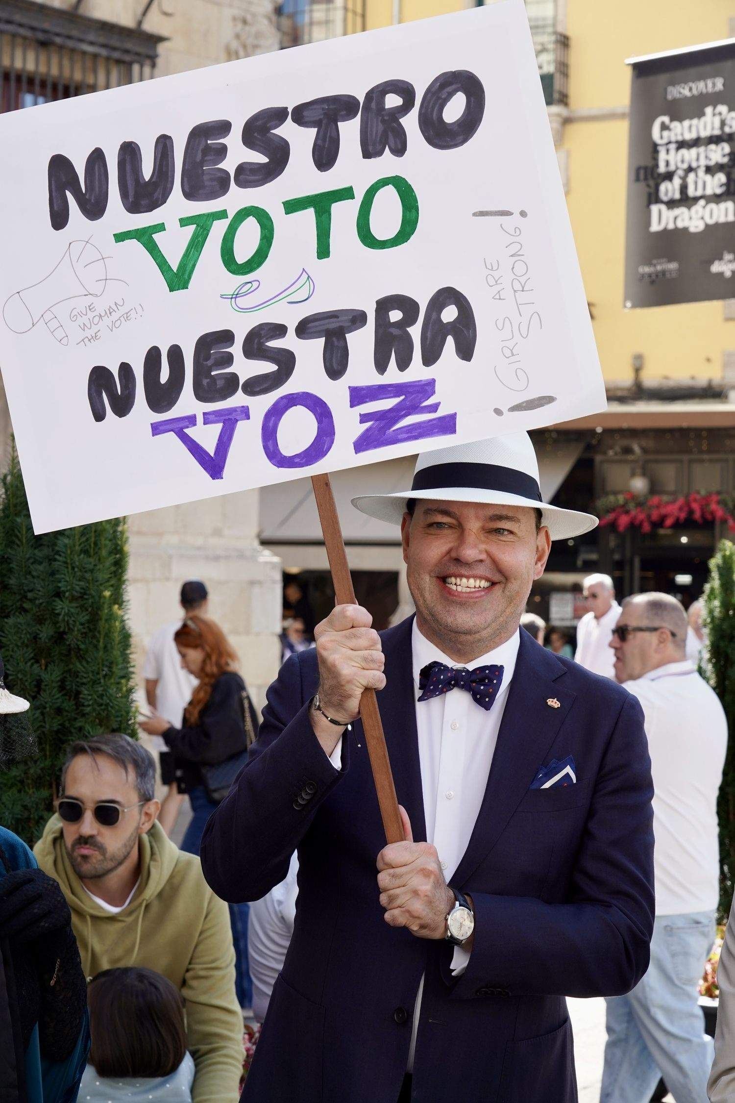Recreación de una manifestación sufragista dentro del programa de actos de la IV Feria Modernista de León | Campillo / ICAL Recreación de una manifestación sufragista dentro del programa de actos de la IV Feria Modernista de León | Campillo / ICAL