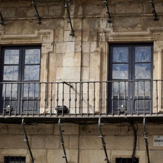 Balcón del Edificio Mirador de la Plaza Mayor de León | Campillo / ICAL