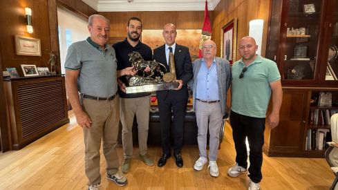 León recibe a los campeones del VI Torneo de Bolo Leonés