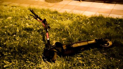 La explosión de un patinete en el barrio de Pinilla alerta sobre sus posibles riesgos | Bomberos de León