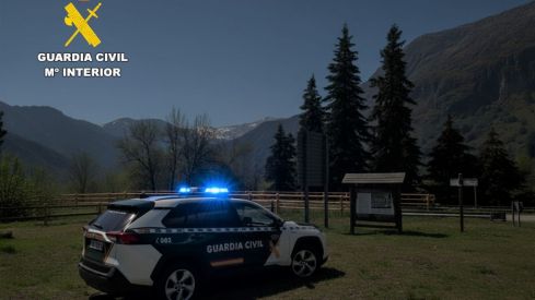 Rescatan a dos jóvenes desorientados en una ruta entre Cofiñal y Maraña (León)