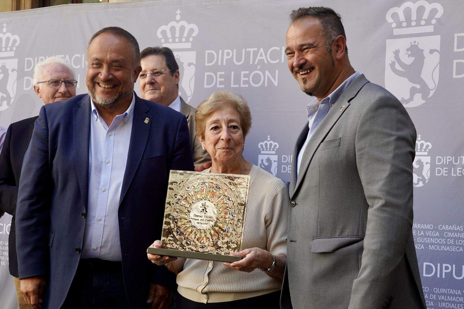 El presidente de la Diputación de León, Gerardo Álvarez Courel, preside el acto de homenaje a las Casas de León en España | Campillo / ICAL
