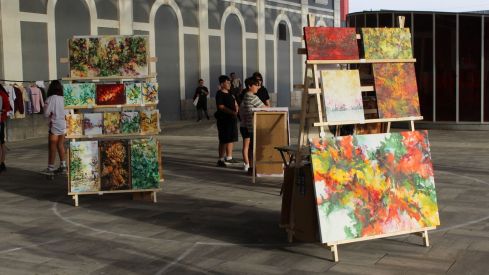 El Festival Leon Jam llenó de arte urbano la antigua estación de León | José Martín