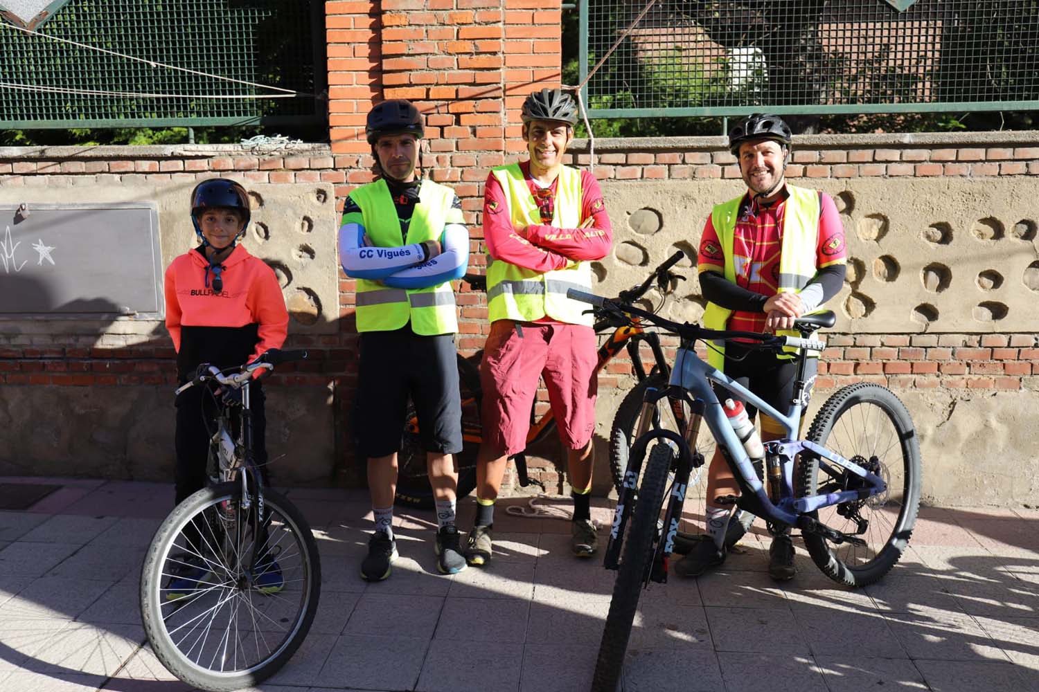 Día de la Bici en León (Isaac Llamazares) (1) Día de la Bici en León (Isaac Llamazares) (1)