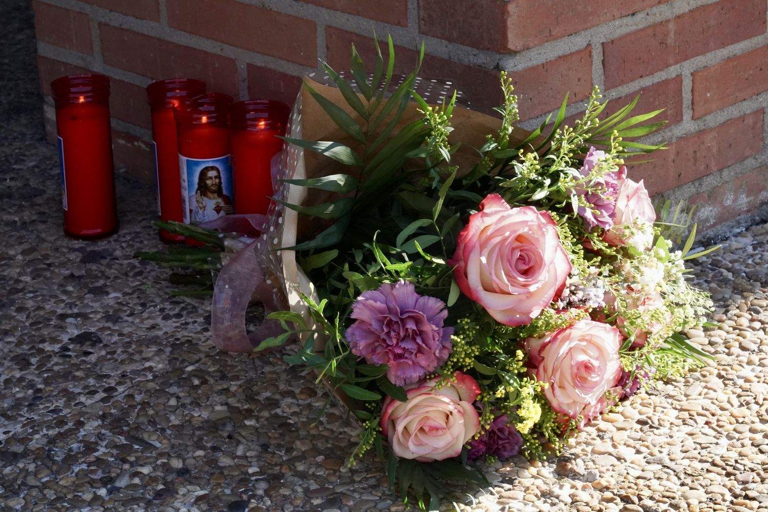 Minuto de silencio por la estudiante de la ULE fallecida en Nápoles | Campillo / ICAL