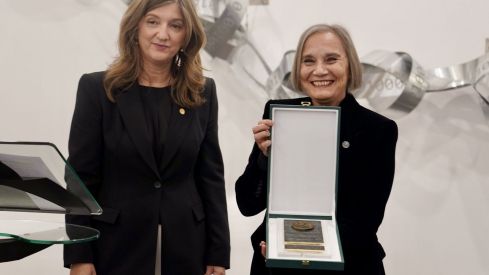 Las universidades de León y Oviedo fortalecen su vínculo cultural con un acuerdo en la materia | Campillo / ICAL