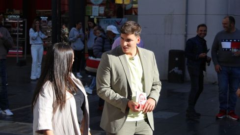 Xuso Jones vuelve a agitar León vuelve durante la grabación de ‘Lo Sabe, No lo Sabe’ 