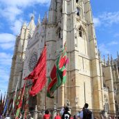 Desfile de Pendones Concejiles en las Fiestas de San Froilán de León | José Martín