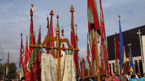 Desfile de Pendones Concejiles en las Fiestas de San Froilán de León | José Martín