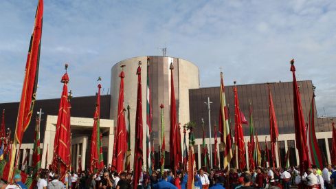 Desfile de Pendones Concejiles en las Fiestas de San Froilán de León | José Martín