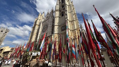 Carros Engalanados en las Fiestas de San Froilán de León | José Martín