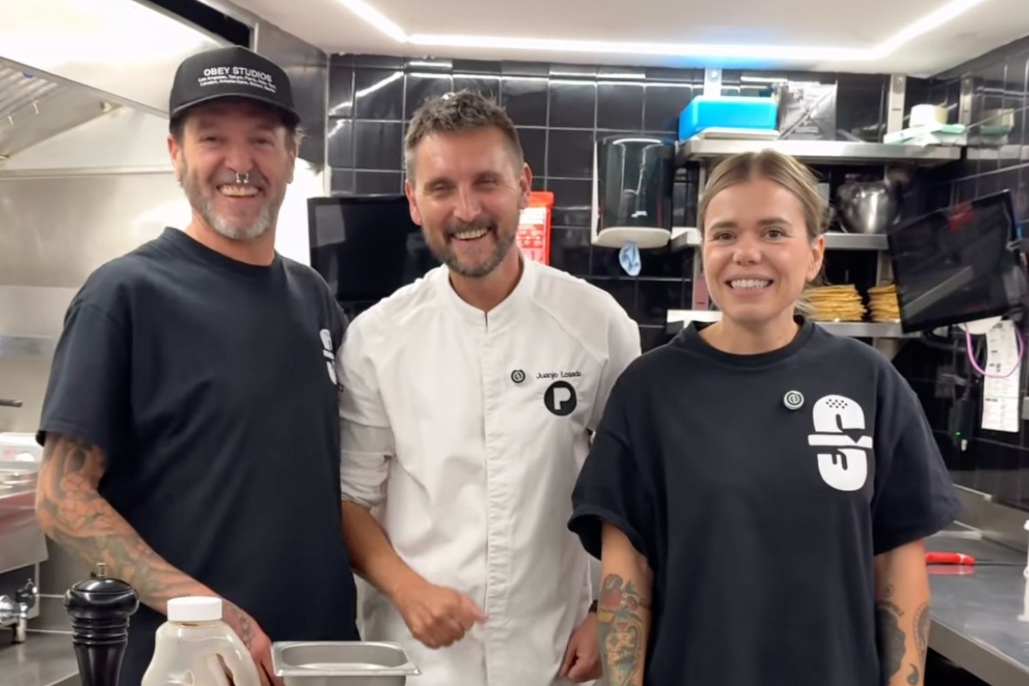 San Froilán se celebra con 'Oro Líquido': Así es la nueva burger limitada de Juanjo Losada en The Carnivan Superbar | The Carnivan Superbar San Froilán se celebra con 'Oro Líquido': Así es la nueva burger limitada de Juanjo Losada en The Carnivan Superbar | The Carnivan Superbar