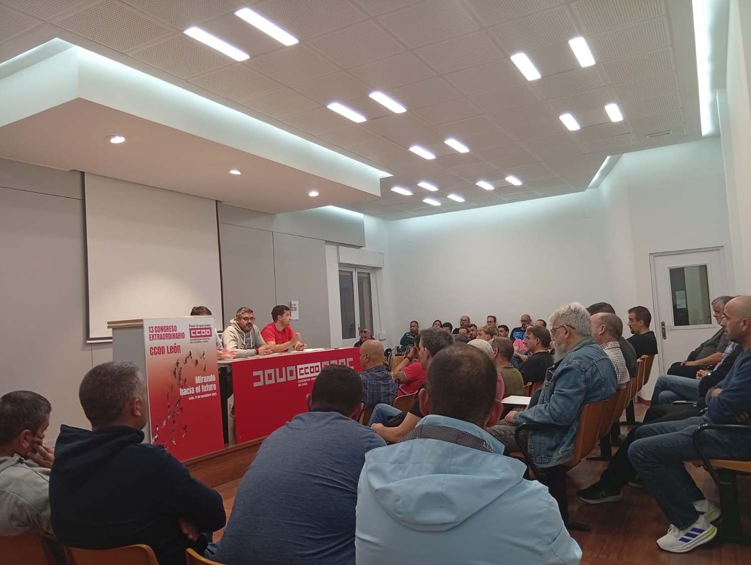 CCOO amenaza con una huelga del sector siderometalúrgico de León si no hay avances en los convenios