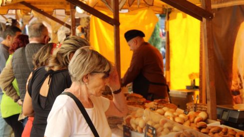Inauguración del Mercado de las Tres Culturas de León | José Martín