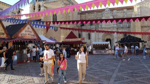 Inauguración del Mercado de las Tres Culturas de León | José Martín