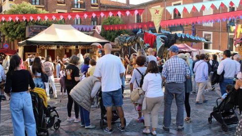 Inauguración del Mercado de las Tres Culturas de León | José Martín