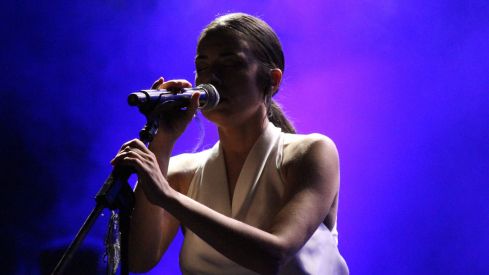 Concierto de Blanca Paloma en la Plaza Mayor de León | José Martín