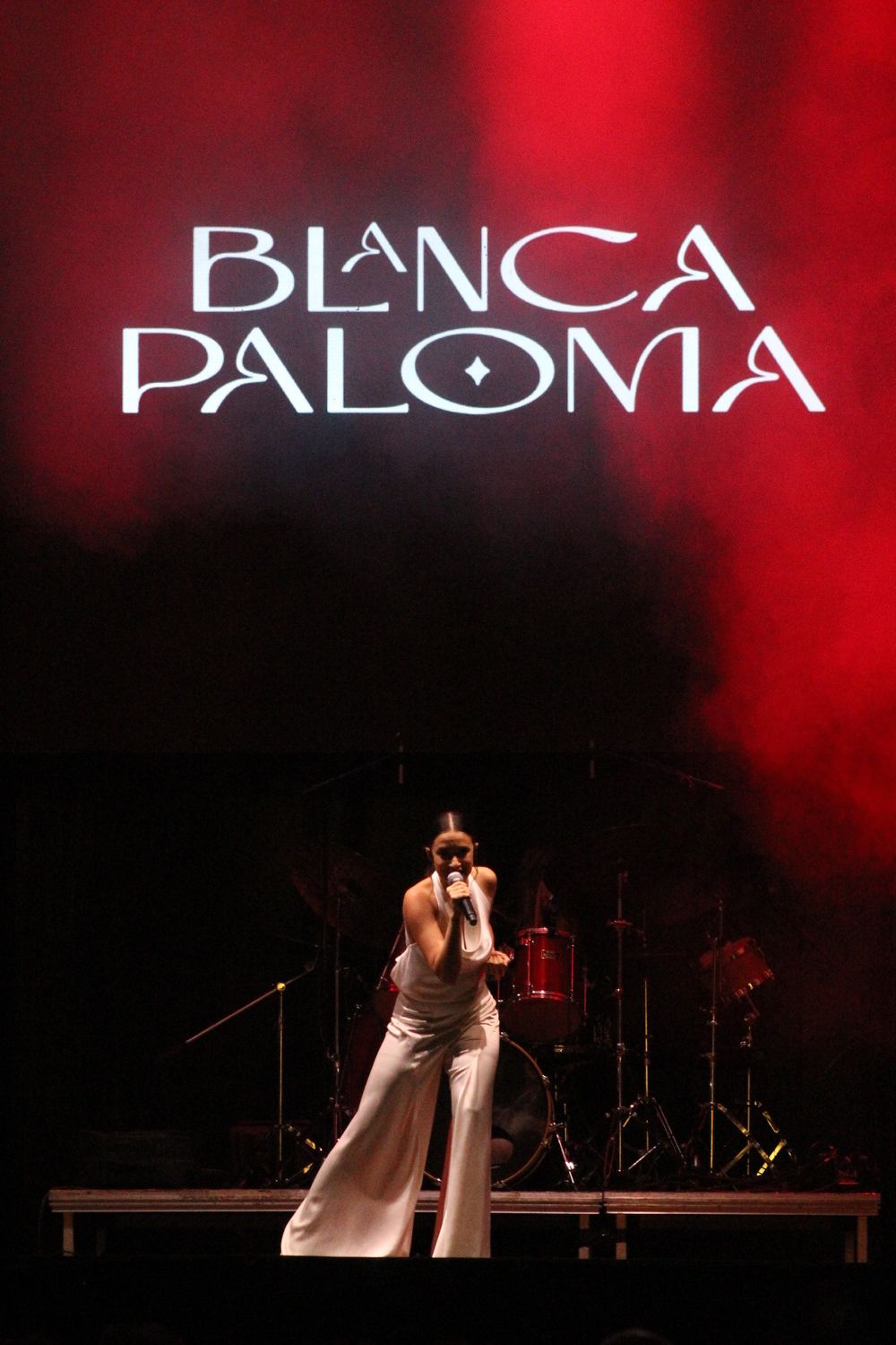 Concierto de Blanca Paloma en la Plaza Mayor de León | José Martín