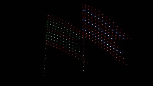 Tecnología y tradición se unen para iluminar la noche previa a San Froilán en León | José Martín