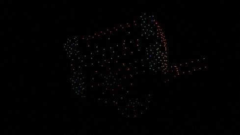 Tecnología y tradición se unen para iluminar la noche previa a San Froilán en León | José Martín