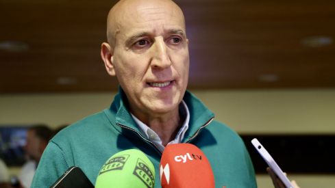 El alcalde de León defiende la autonomía leonesa y acusa a PP y PSOE de frenar su reconocimiento | Campillo / ICAL