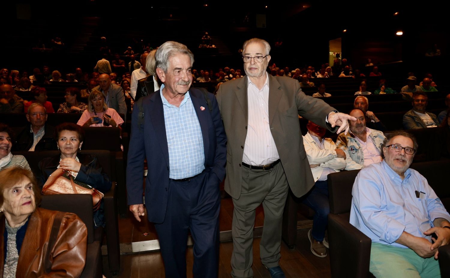 Miguel Ángel Revilla en el acto ‘León nos necesita’ | Campillo / ICAL