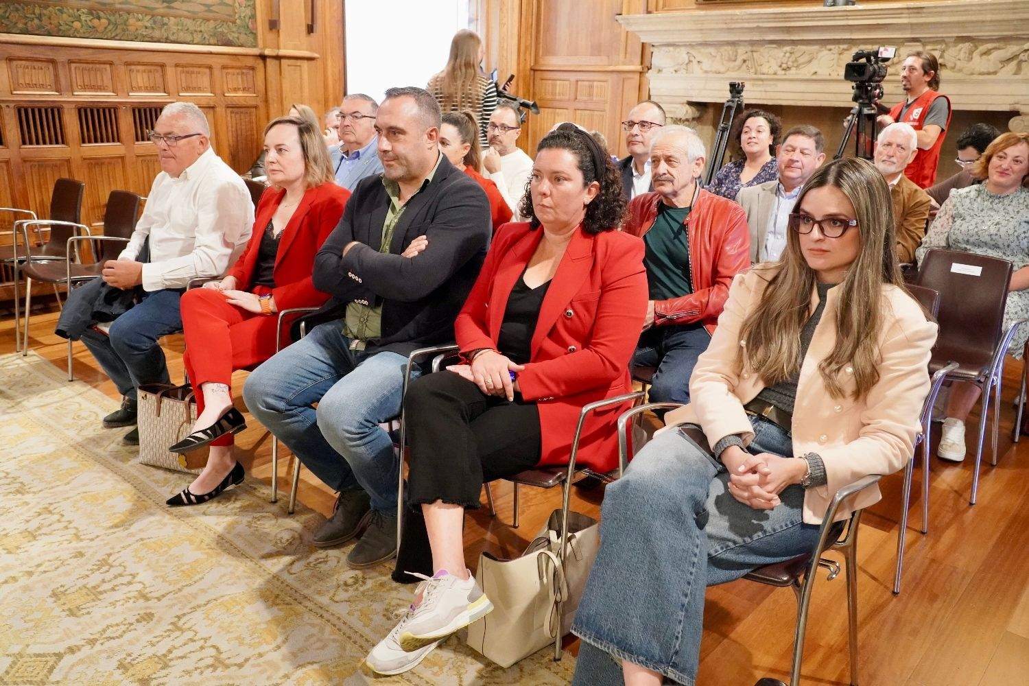 Veinticuatro ayuntamientos de la provincia de León se apoyarán en la IA para mejorar la eficiencia administrativa 