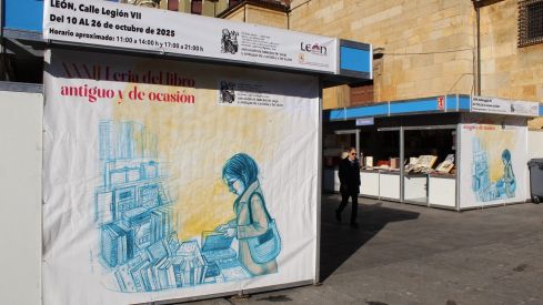 La Feria del Libro Antiguo y de Ocasión de León abre sus puertas con 60.000 volúmenes 