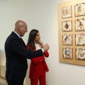 El alcalde de León, José Antonio Diez, junto a la reina Letizia en la inauguración del FAO MuNe, donde el Calendario Isidoriano leonés representa a España 