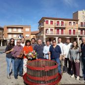 Valencia de Don Juan celebra su primera Fiesta de la Vendimia y homenajea al enólogo Francis Giganto  