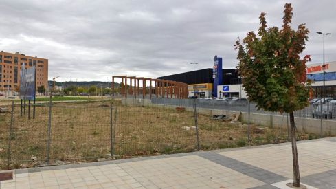 Los vecinos de La Lastra reprochan a la UPL su falta de compromiso con el barrio