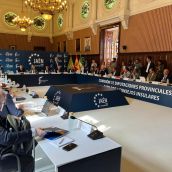 Courel reclama una legislación adaptada a los pequeños municipios en la Comisión de Diputaciones de la FEMP