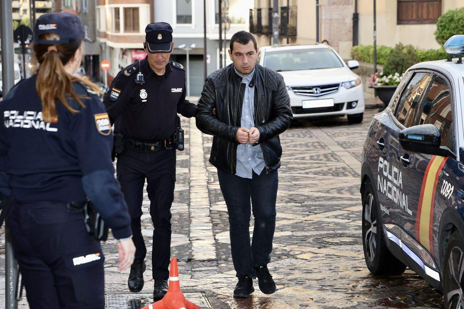 Primera sesión del juicio contra A.R.T.S., acusado de los delitos de asesinato y amenazas en el ámbito familiar por presuntamente haber matado a su madre durante la navidad de 2022 | Campillo / ICAL