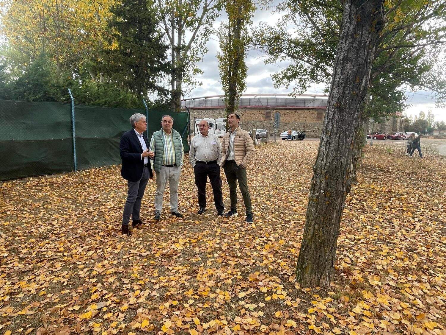 Astorga estrenará luminarias solares en el camino del río Jerga dentro del proyecto del Anillo Verde cofinanciado por Junta y Ayuntamiento