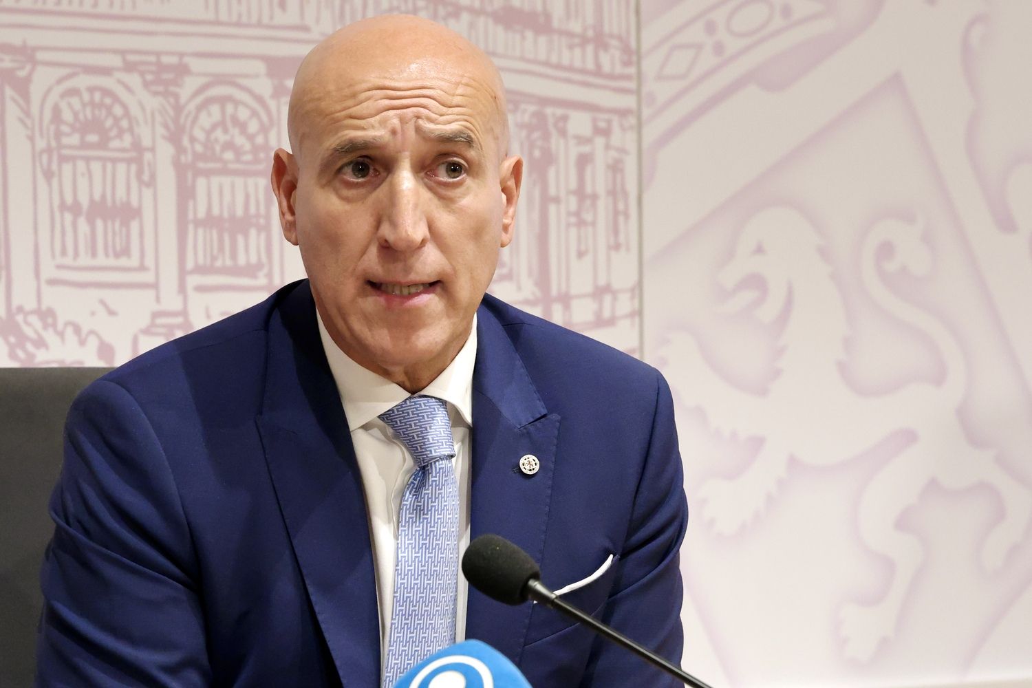 Presentación de una actividad de la Cofradía de Nuestra Señora de las Angustias y Soledad de León | Campillo / ICAL