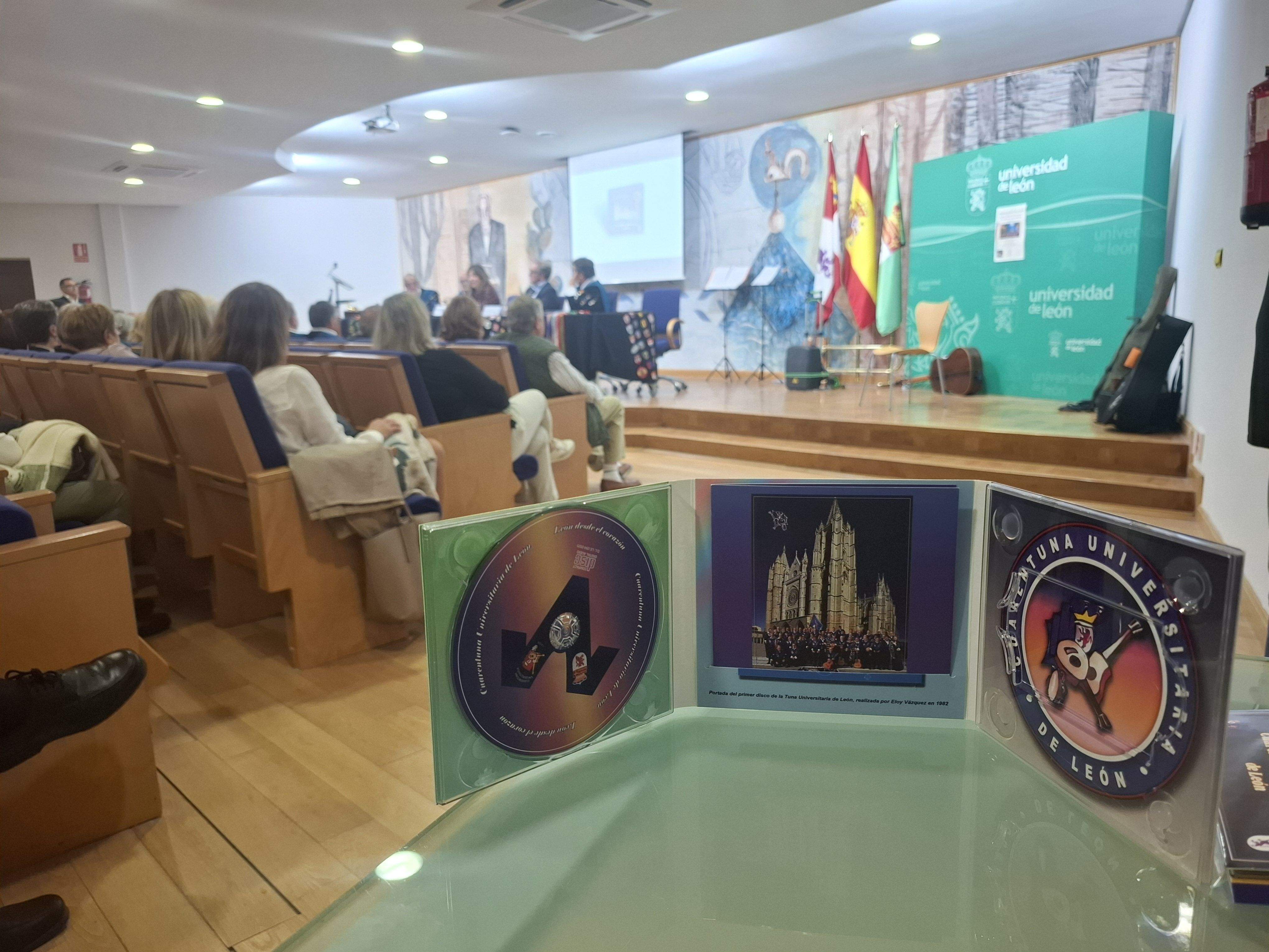 Cuarentuna Universidad de León