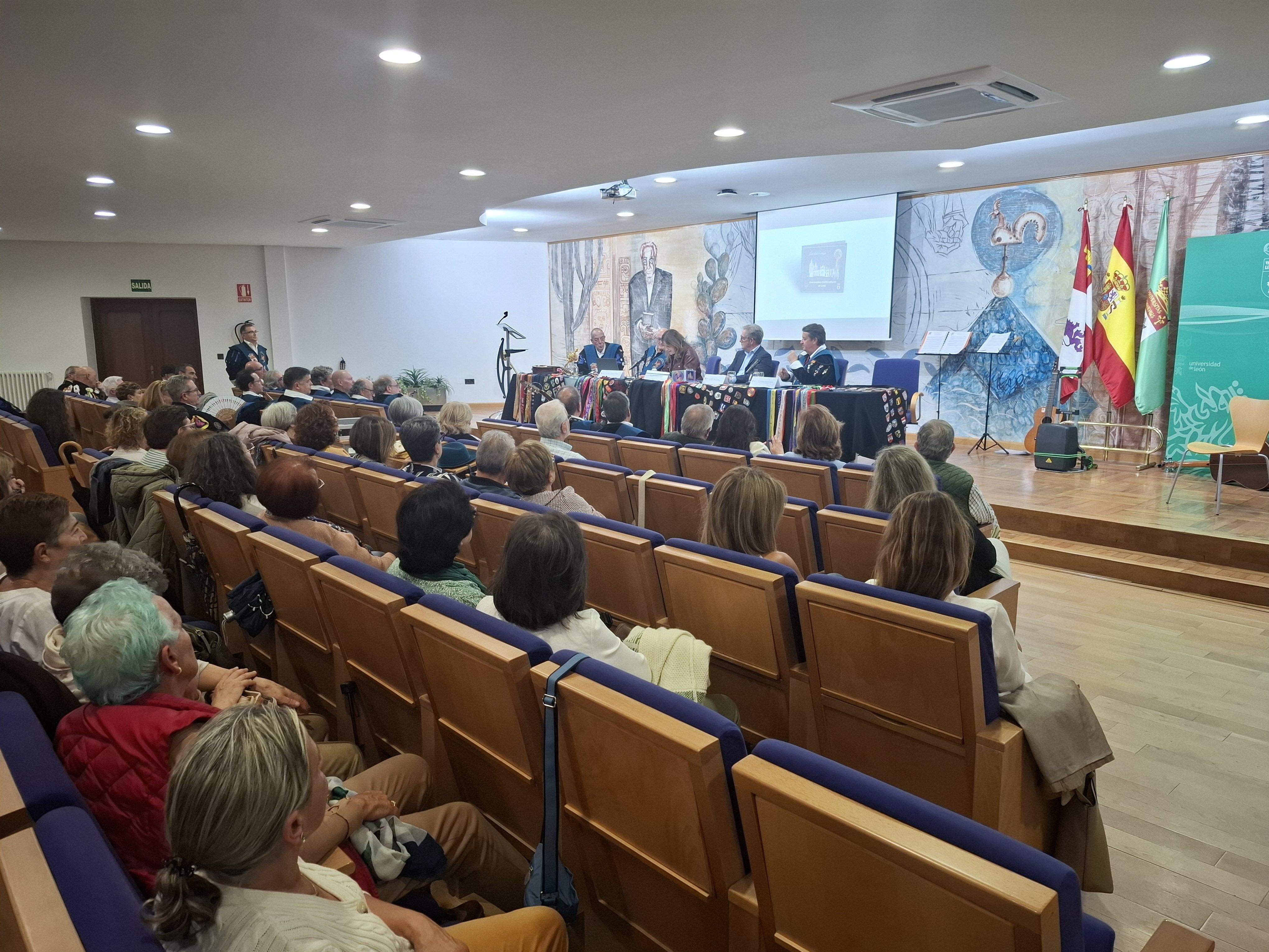 Cuarentuna Universidad de León